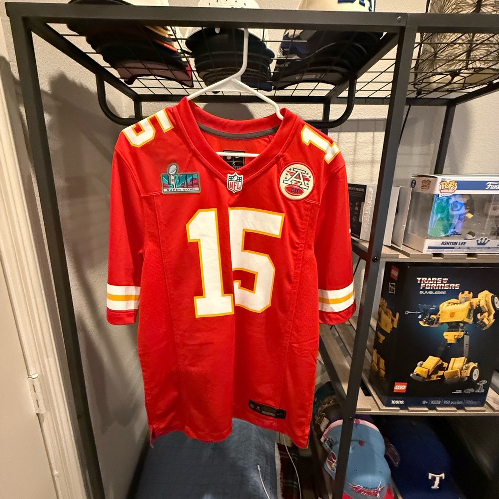 Nike Patrick Mahomes Kansas City Chiefs Super Bowl LVII Patch Football Jersey